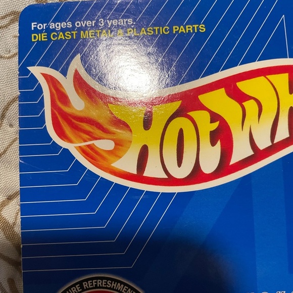 Coca-Cola Hot Wheels Houston Astros Car - White and Red - Picture 7 of 11